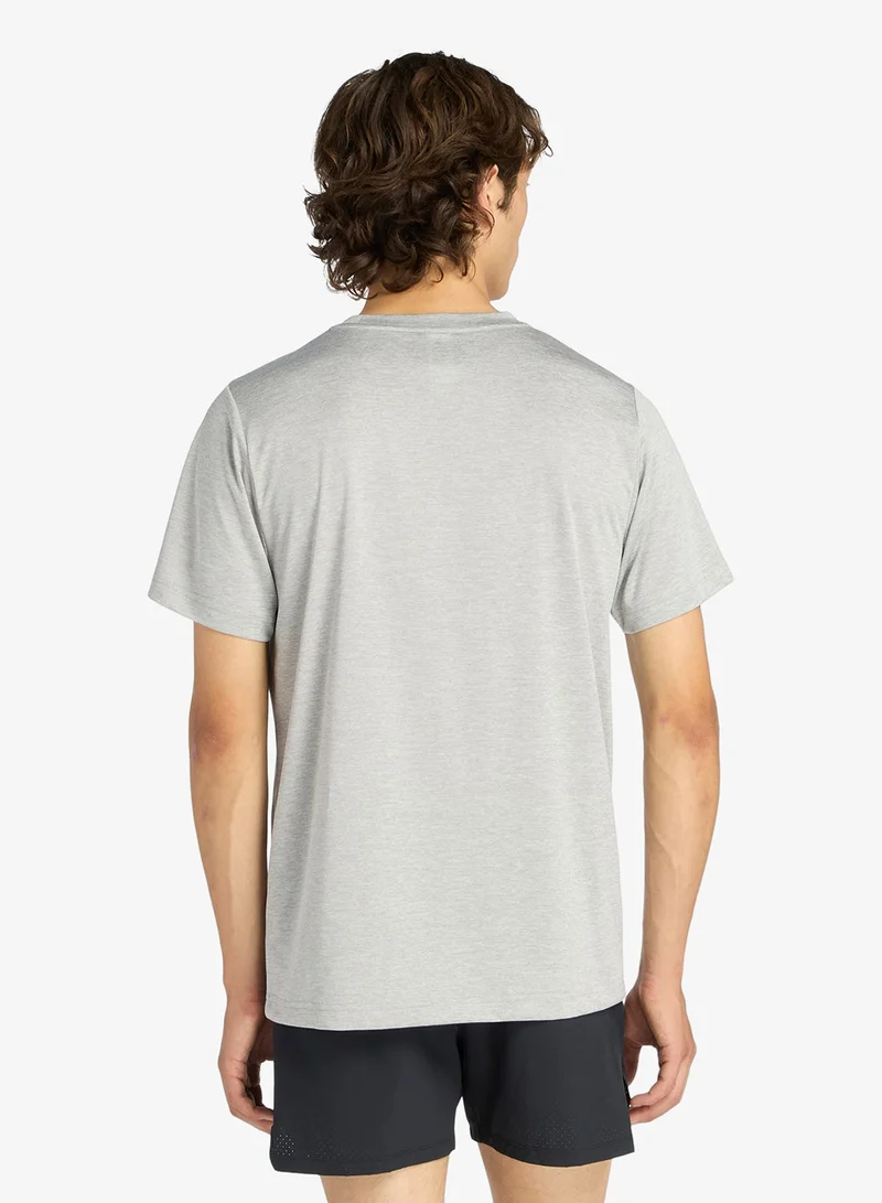 New Balance Essential Logo T-Shirt